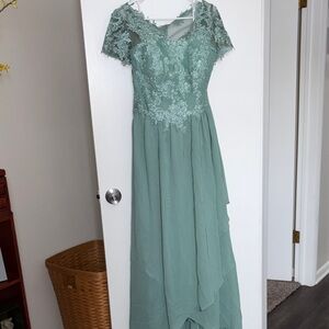Lace Overlay Maxi Dress in Mint Green